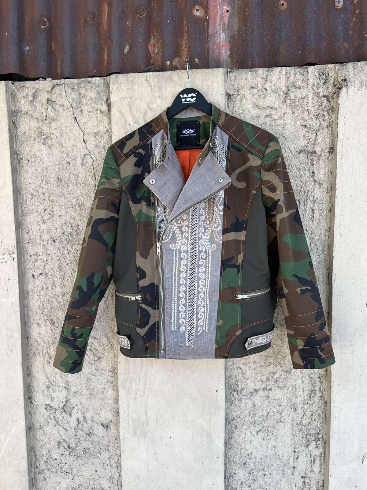 BRYCE CAMO BIKER BARONG